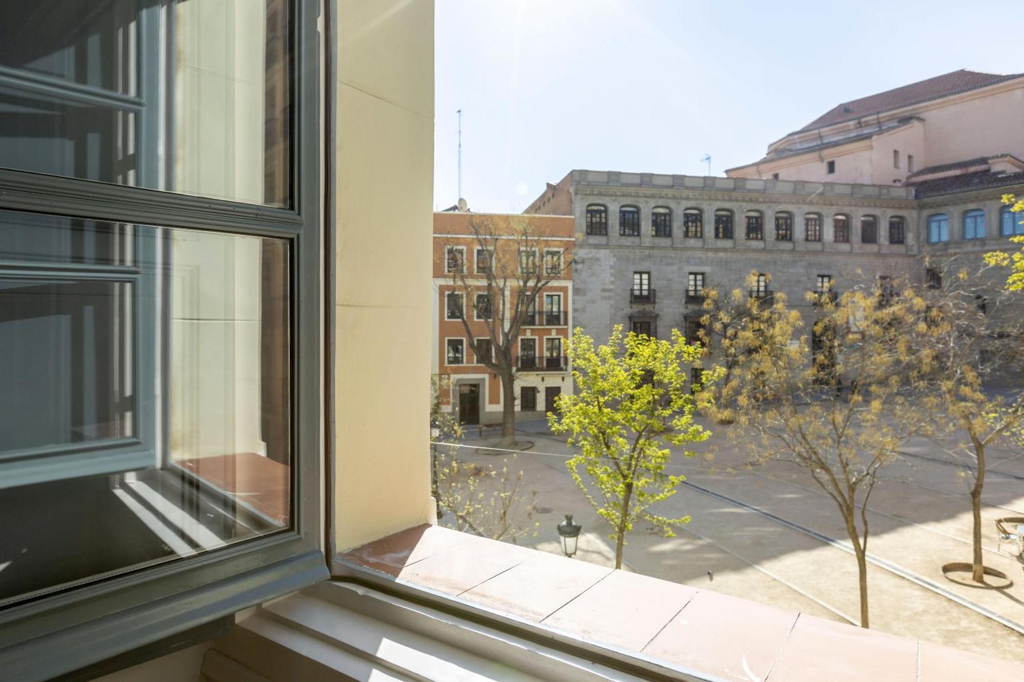 Precioso Apt En La Plaza De La Paja Latina Madrid Esterno foto