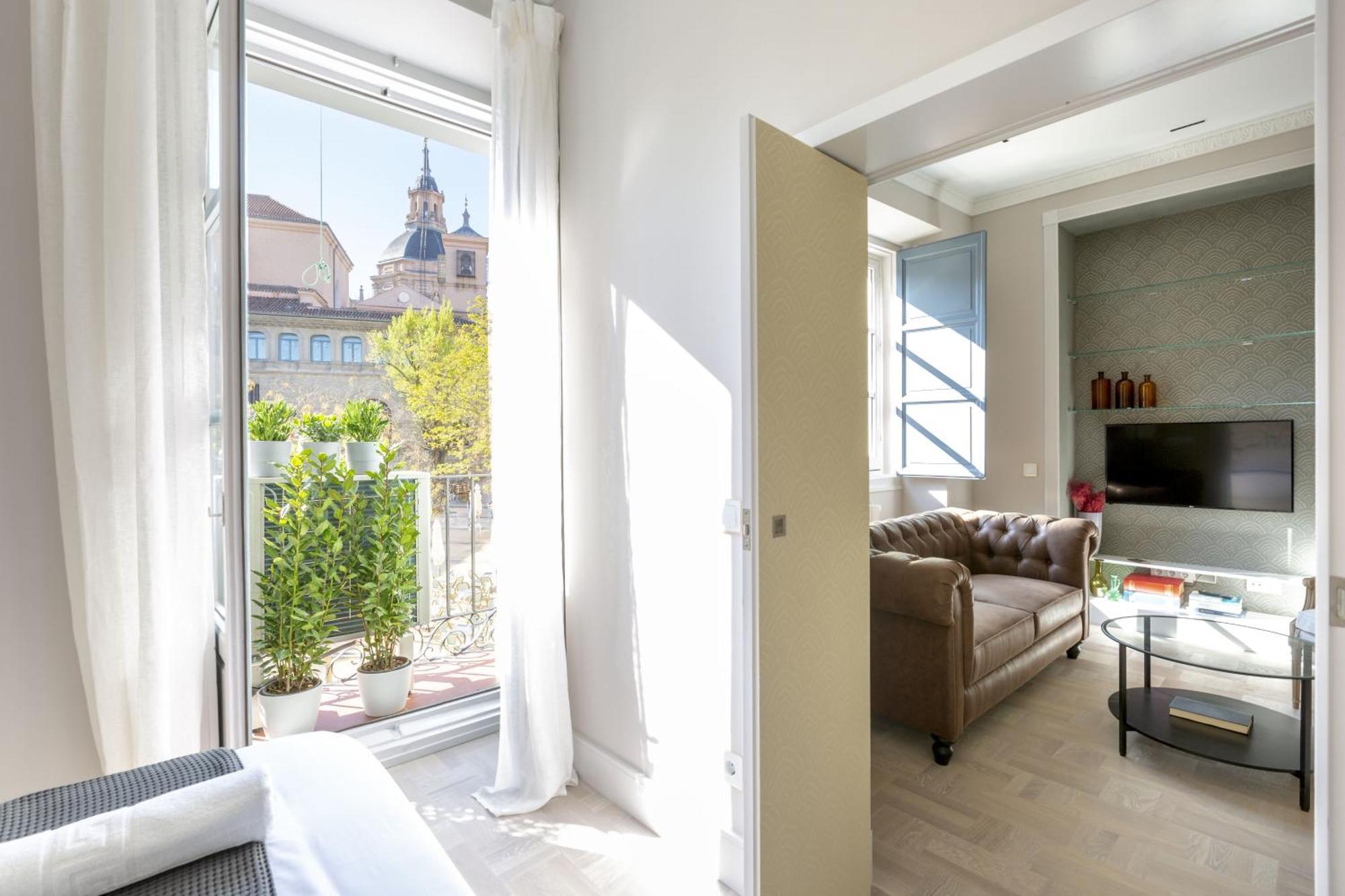Precioso Apt En La Plaza De La Paja Latina Madrid Esterno foto